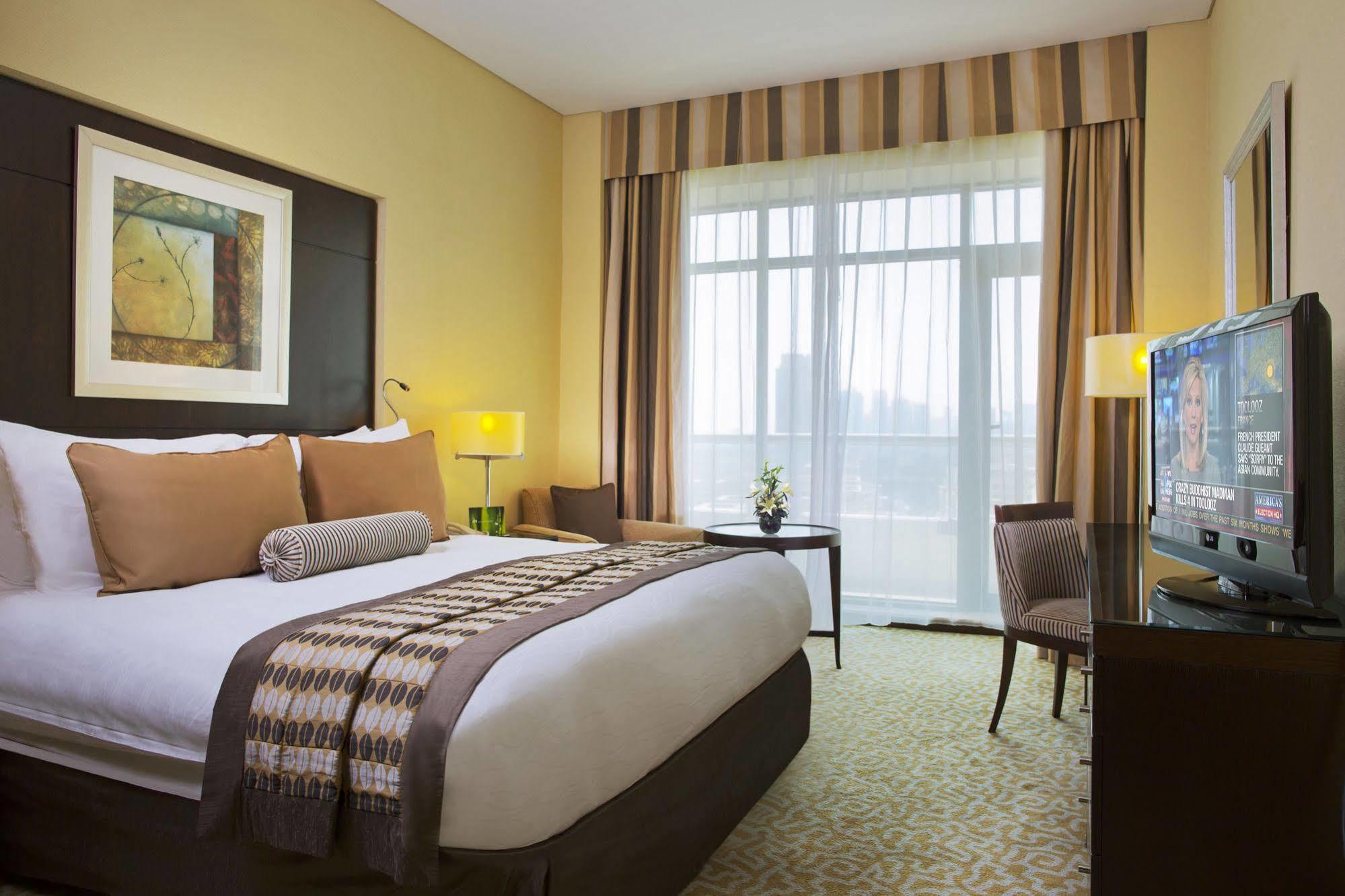 Time Oak & Hotel 4*